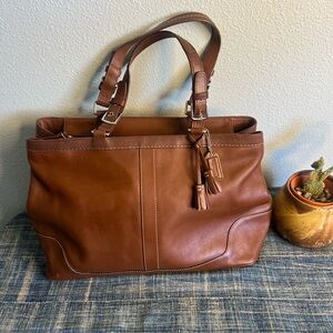 👜 Coach Brown Leather Tote Bag Style 5138 (2005)